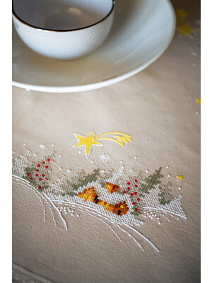 Vervaco Tafelkleed kit Winterlandschap met ster Vervaco Tafelkleed kit Winterlandschap met ster