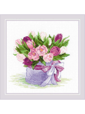 RIOLISf Borduurpakket Tulips Hat Box - RIOLIS RIOLISf Borduurpakket Tulips Hat Box - RIOLIS