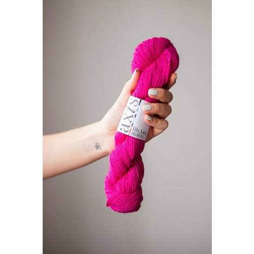 Fyberspates Fyberspates - Lily Kate AXIS - 9713 Neutrino Fyberspates Fyberspates - Lily Kate AXIS - 9713 Neutrino