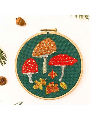 Studio Koekoek Borduurpakket Studio Koekoek - Paddenstoelen