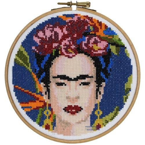 Pako Borduurpakket PAKO - Frida Kahlo Serie - Frida Pako Borduurpakket PAKO - Frida Kahlo Serie - Frida