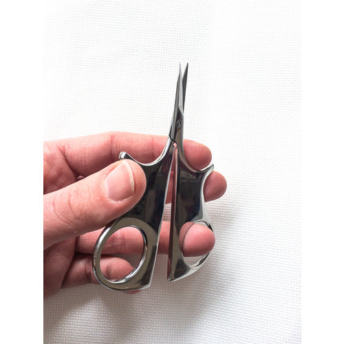 Studio Koekoek Luxe borduurschaar 10 cm 6 vasthoudpunten | schaar voor rechts- en linkshandigen - Studio Koekoek Studio Koekoek Luxe borduurschaar 10 cm 6 vasthoudpunten | schaar voor rechts- en linkshandigen - Studio Koekoek