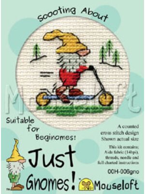 Mouseloft Borduurpakket Scooting About - Mouseloft