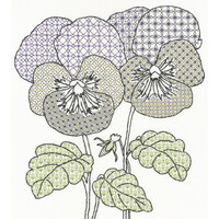 Borduurpakket Eleanor Friston - Blackwork Pansies - Bothy Threads