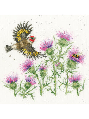 Bothy Threads Borduurpakket Hannah Dale - Feathers And Thistles - Bothy Threads Bothy Threads Borduurpakket Hannah Dale - Feathers And Thistles - Bothy Threads