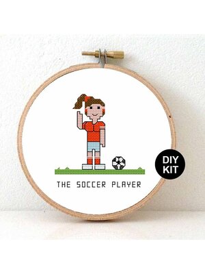Studio Koekoek Borduurpakket Studio Koekoek - Voetballer (vrouw)