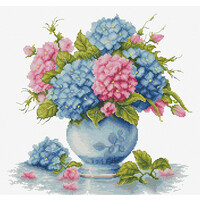 Borduurpakket Vase with Hydrangea - Luca-S