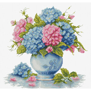 Luca-S Borduurpakket Vase with Hydrangea - Luca-S