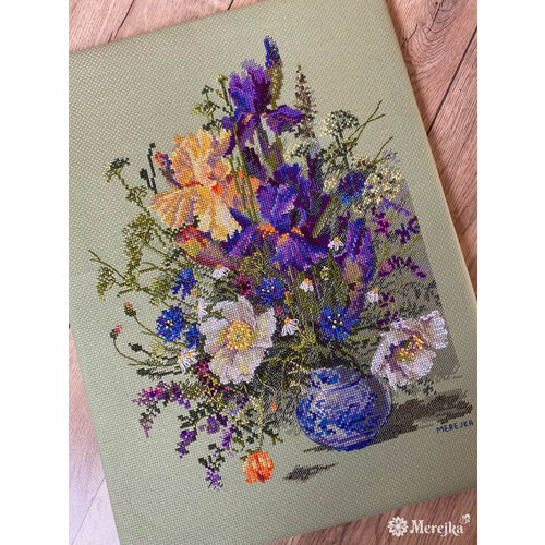 Merejka Borduurpakket Irises and Wildflowers - Merejka