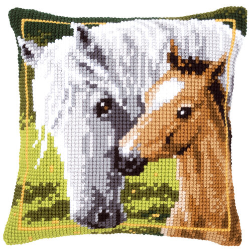 Vervaco Kruissteekkussen kit Wit paard met veulen Vervaco Kruissteekkussen kit Wit paard met veulen