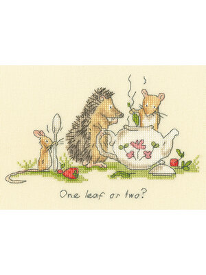 Bothy Threads Borduurpakket Anita Jeram - One leaf or two? - Bothy Threads