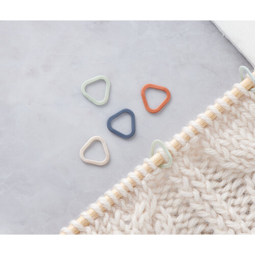 Clover Clover Soft Stitch markers Triangle Medium