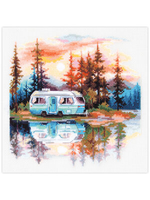 Magic Needle CI Borduurpakket Sunset at the Lake - Magic Needle