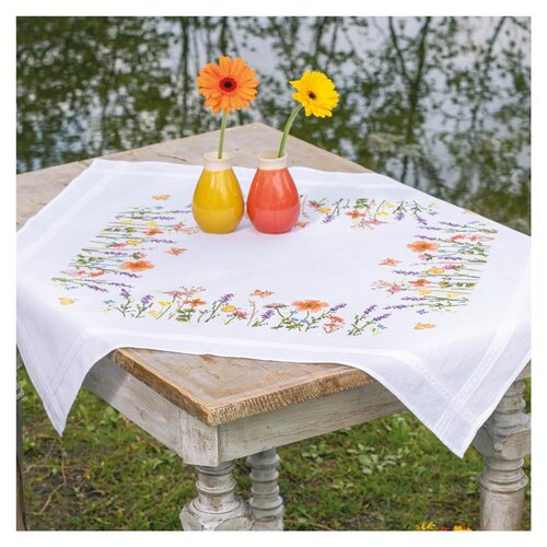 Vervaco Tafelkleed kit Lavendel en veldbloemen Vervaco Tafelkleed kit Lavendel en veldbloemen