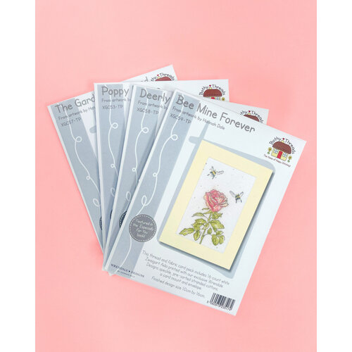 Bothy Threads Borduurboek Hannah Dale - Especially For You - Bothy Threads