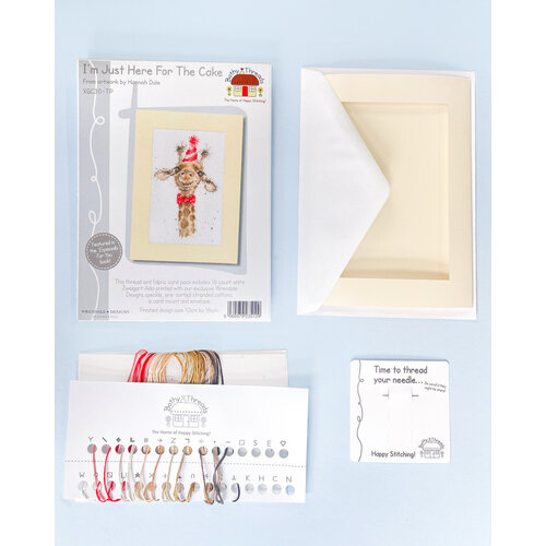 Bothy Threads Borduurpakket Hannah Dale - I'm Just Here For The Cake - Bothy Threads