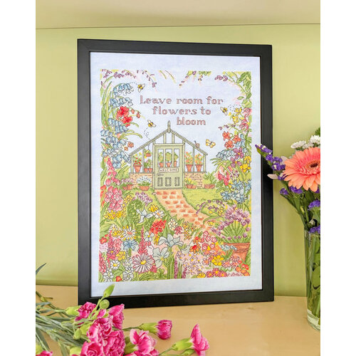 Bothy Threads Borduurpakket Amanda Loverseed - Flowers In Bloom - Bothy Threads