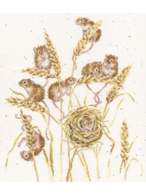 Bothy Threads Borduurpakket Hannah Dale  - The Harvesters - Bothy Threads