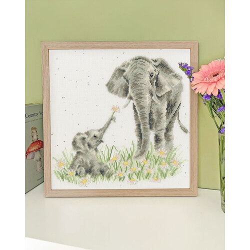 Bothy Threads Borduurpakket Hannah Dale - Bloom And Grow - Bothy Threads