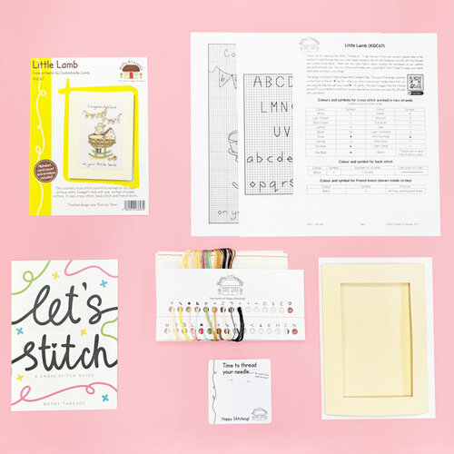 Bothy Threads Borduurpakket Cockadoodle Cards - Little Lamb - Bothy Threads