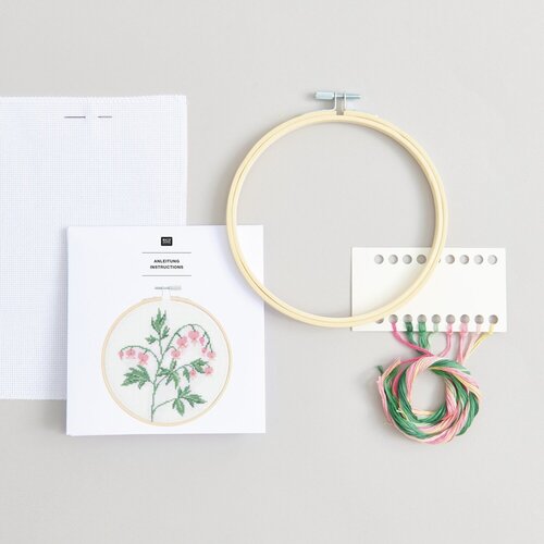 Rico Design Borduurpakket Gebroken Hartjes - Rico Design