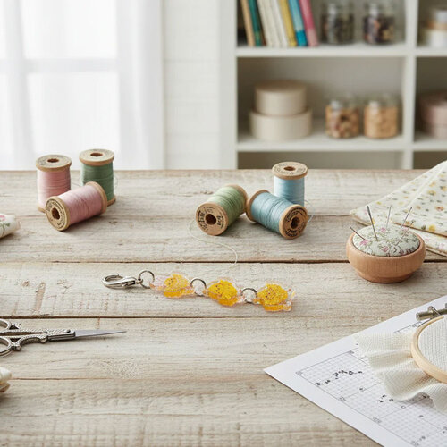 Leti Stitch Scissors Chain Dancing Chicks - Leti Stitch Leti Stitch Scissors Chain Dancing Chicks - Leti Stitch