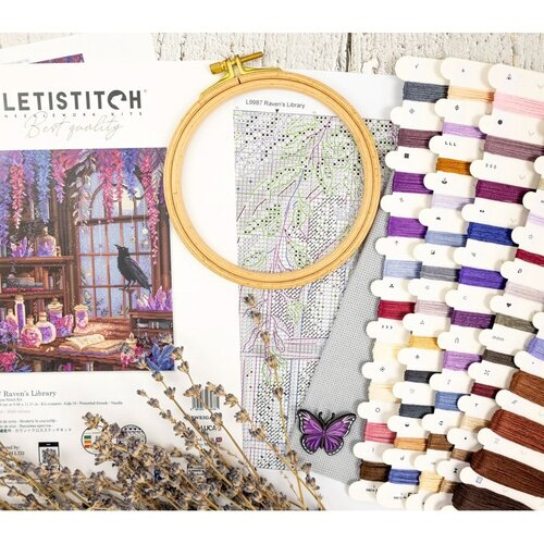 Leti Stitch Borduurpakket Raven’s Library - Leti Stitch