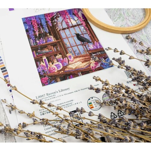 Leti Stitch Borduurpakket Raven’s Library - Leti Stitch