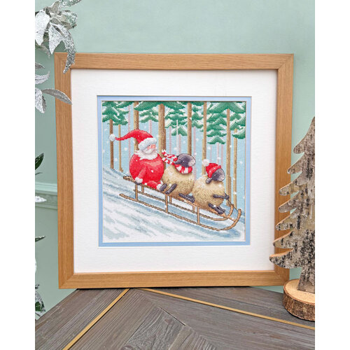 Bothy Threads Borduurpakket Lucy Pittaway - Santa's Sled Squad - Bothy Threads Bothy Threads Borduurpakket Lucy Pittaway - Santa's Sled Squad - Bothy Threads