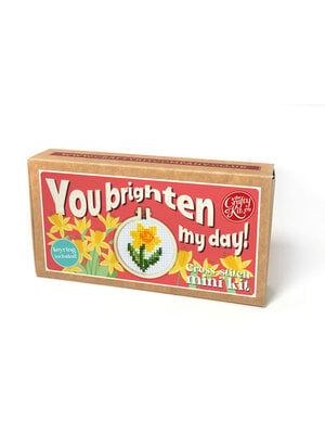 The Crafty Kit Company Borduurpakket Matchbox You Brighten my Day - The Crafty Kit Company