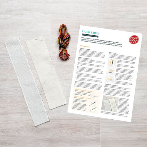 The Crafty Kit Company Borduurpakket Bookmark Book Lover - The Crafty Kit Company