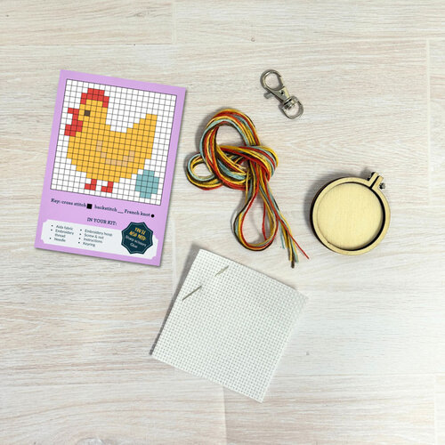 The Crafty Kit Company Borduurpakket Matchbox You're a Cracking Good Friend - The Crafty Kit Company