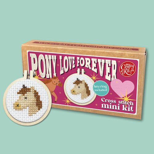 The Crafty Kit Company Borduurpakket Matchbox Pony Love Forever - The Crafty Kit Company