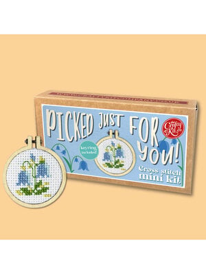 The Crafty Kit Company Borduurpakket Matchbox Picked just for you! (Bluebells) - The Crafty Kit Company