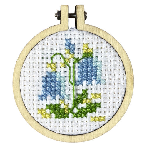 The Crafty Kit Company Borduurpakket Matchbox Picked just for you! (Bluebells) - The Crafty Kit Company