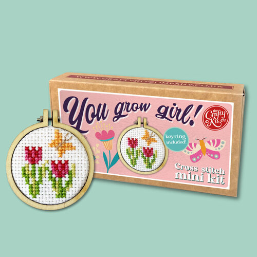 The Crafty Kit Company Borduurpakket Matchbox You Grow Girl! - The Crafty Kit Company
