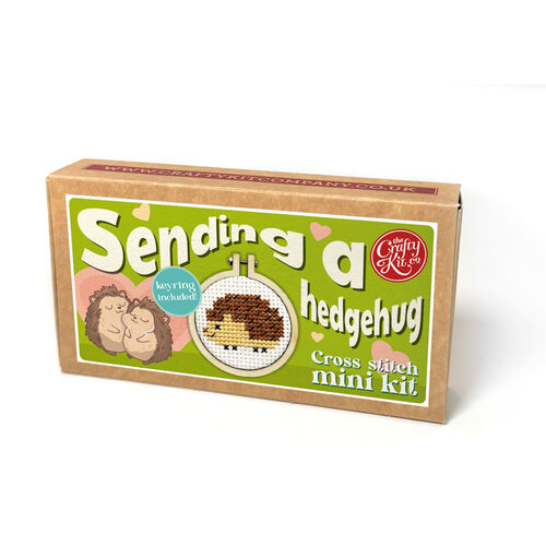 The Crafty Kit Company Borduurpakket Matchbox Sending a Hedgehug - The Crafty Kit Company