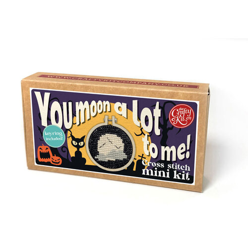 The Crafty Kit Company Borduurpakket Matchbox You Moon a Lot to Me - The Crafty Kit Company