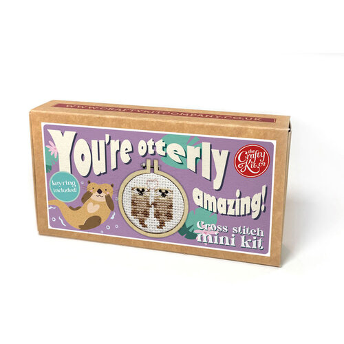 The Crafty Kit Company Borduurpakket Matchbox You're Otterly Amazing! - The Crafty Kit Company