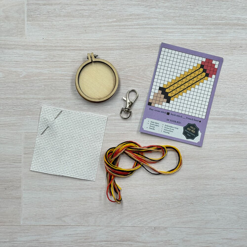 The Crafty Kit Company Borduurpakket Matchbox Thank you Teacher! - The Crafty Kit Company