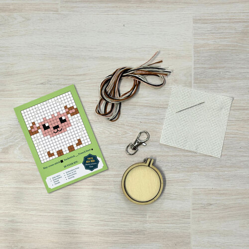The Crafty Kit Company Borduurpakket Matchbox Love Ewe! - The Crafty Kit Company The Crafty Kit Company Borduurpakket Matchbox Love Ewe! - The Crafty Kit Company