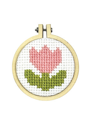 The Crafty Kit Company - Borduurpakket Matchbox You Are Blooming Lovely! (Tulip) - The Crafty Kit Company The Crafty Kit Company - Borduurpakket Matchbox You Are Blooming Lovely! (Tulip) - The Crafty Kit Company