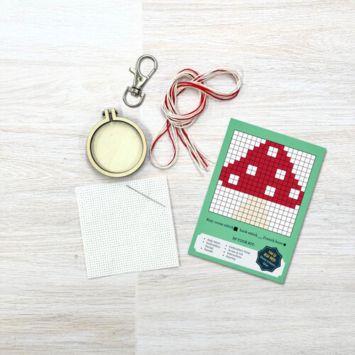 The Crafty Kit Company Borduurpakket Matchbox You're A Fungi! (Toadstool) - The Crafty Kit Company