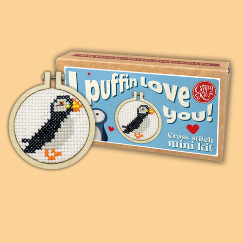 The Crafty Kit Company Borduurpakket Matchbox I Puffin Love You! - The Crafty Kit Company The Crafty Kit Company Borduurpakket Matchbox I Puffin Love You! - The Crafty Kit Company