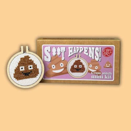 The Crafty Kit Company Borduurpakket Matchbox S**t Happens - The Crafty Kit Company The Crafty Kit Company Borduurpakket Matchbox S**t Happens - The Crafty Kit Company