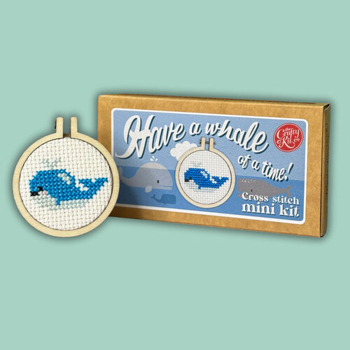 The Crafty Kit Company Borduurpakket Matchbox Have a Whale of a Time - The Crafty Kit Company The Crafty Kit Company Borduurpakket Matchbox Have a Whale of a Time - The Crafty Kit Company