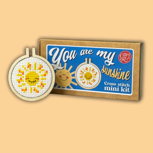 The Crafty Kit Company Borduurpakket Matchbox You are my Sunshine - The Crafty Kit Company