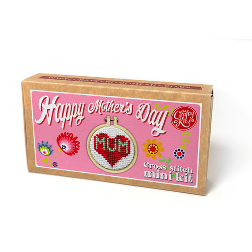 The Crafty Kit Company Borduurpakket Matchbox Happy Mother's Day (Heart) - The Crafty Kit Company The Crafty Kit Company Borduurpakket Matchbox Happy Mother's Day (Heart) - The Crafty Kit Company