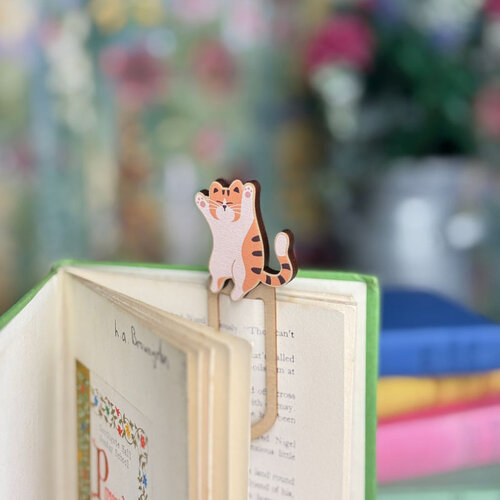 The Crafty Kit Company Wooden Bookmark Cat - Stripey - The Crafty Kit Company The Crafty Kit Company Wooden Bookmark Cat - Stripey - The Crafty Kit Company