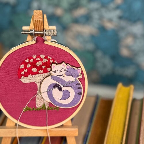 The Crafty Kit Company Wooden Needle Minder Cat - Besties - The Crafty Kit Company The Crafty Kit Company Wooden Needle Minder Cat - Besties - The Crafty Kit Company